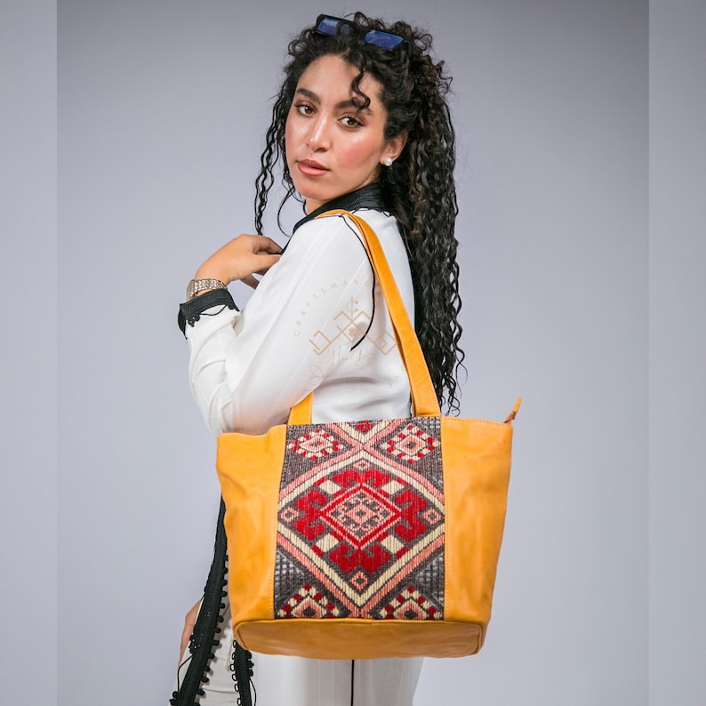 Personalized Bucket kilim leather Bag | Moroccan Style Kilim Leather Shoulder Bag | Carpet tote carpet leather Bag for Women, Gift for her - havan