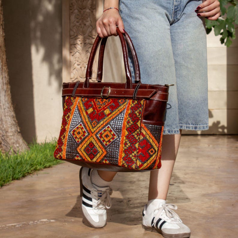 Leather Tote Bag for Women, Personalized Moroccan Carpet Bag, Handmade Shoulder Purse, Large Leather Shopper, Gift for Her