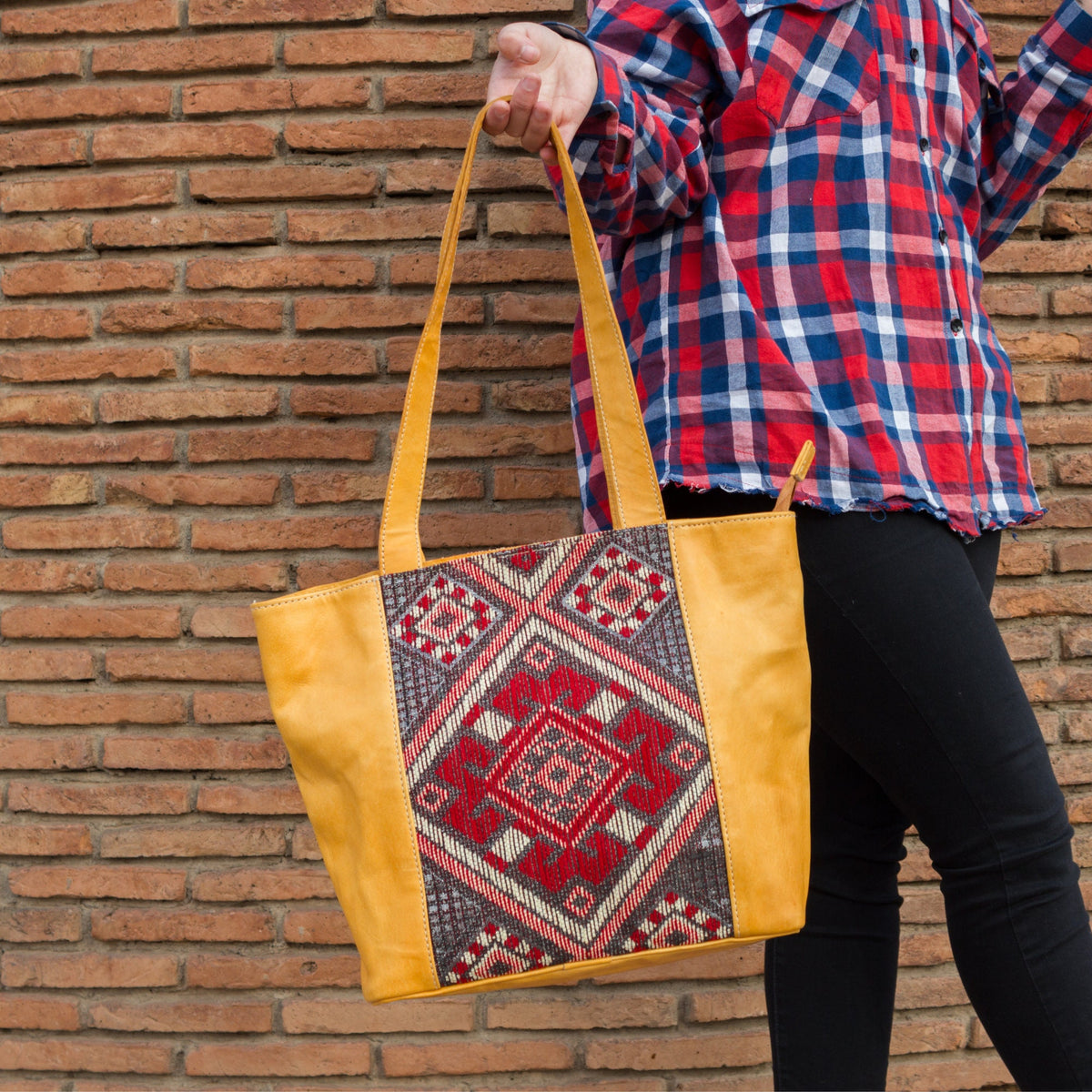 Personalized Bucket kilim leather Bag | Moroccan Style Kilim Leather Shoulder Bag | Carpet tote carpet leather Bag for Women, Gift for her