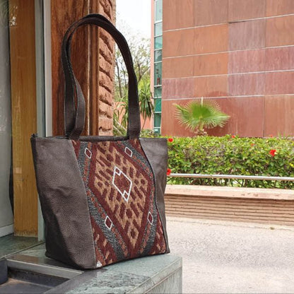 Moroccan Kilim Leather Tote Bag – Handmade Stylish Shoulder Purses – Red Rug & Genuine Brown Leather Shoulder Bag – Artisan Gift for Women