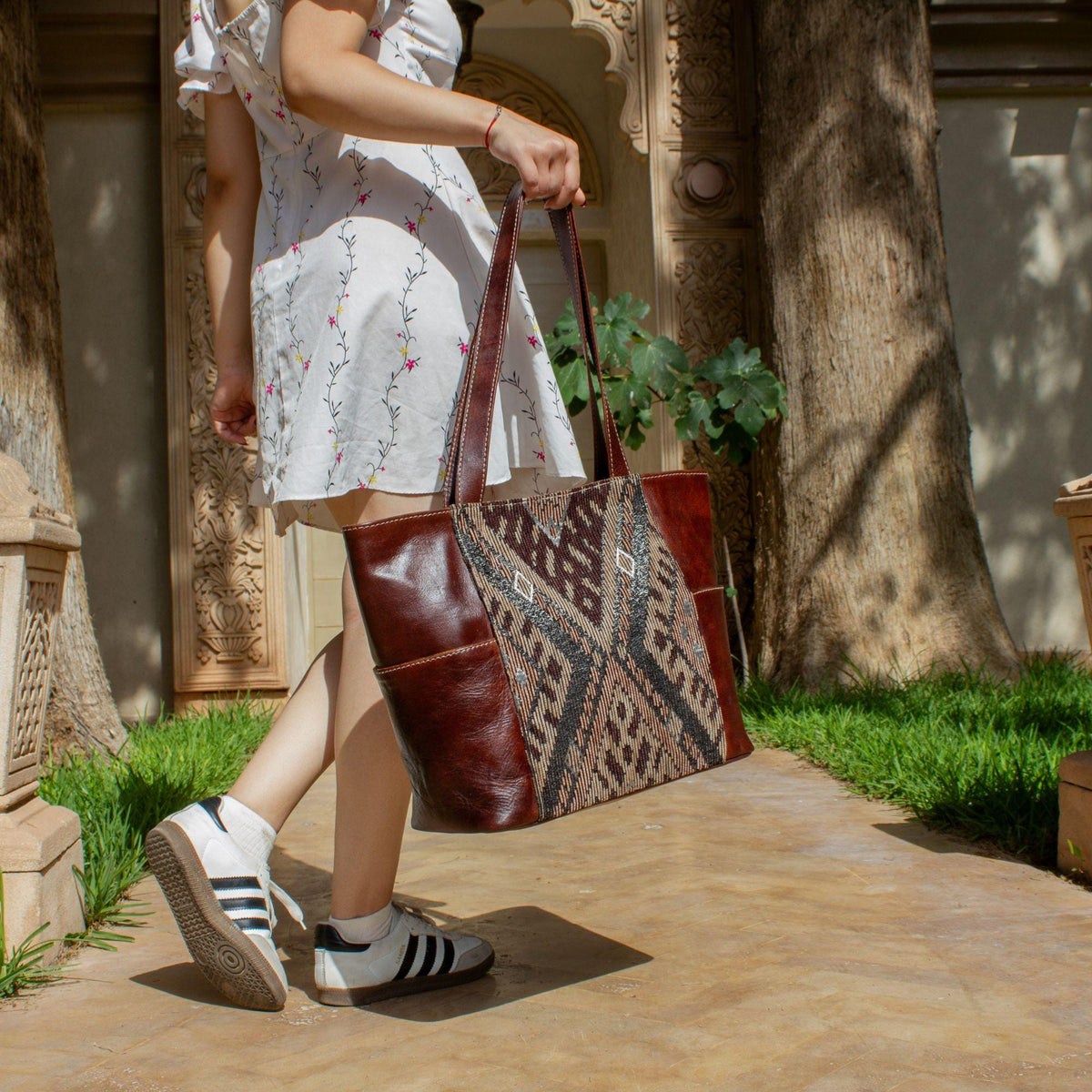 Personalized Leather Tote Bag, Moroccan Carpet Shoulder Bag, Handmade Leather Handbag, Large Work Tote, Gift for Women
