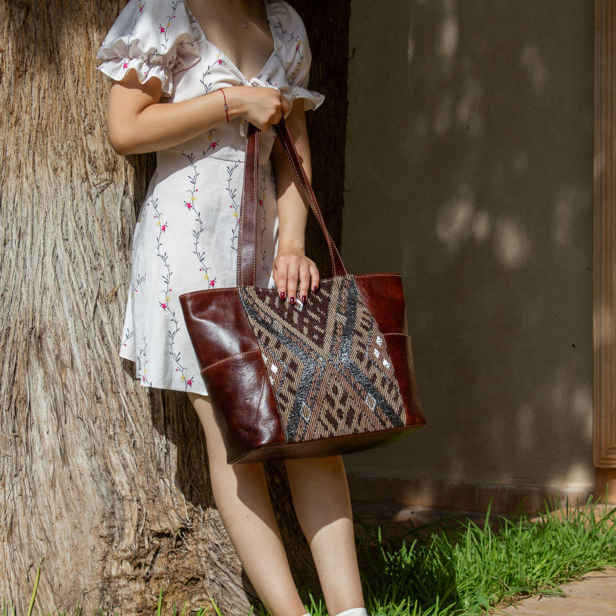 Personalized Leather Tote Bag, Moroccan Carpet Shoulder Bag, Handmade Leather Handbag, Large Work Tote, Gift for Women