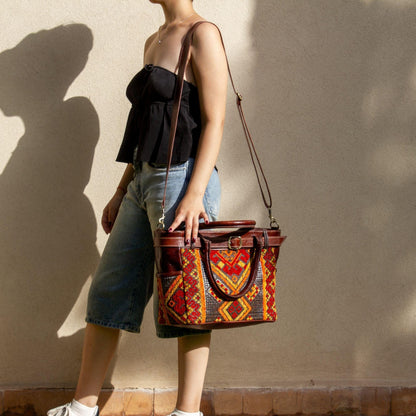 Personalized Moroccan Kilim Tote Bag, Handmade Leather Shoulder Bag, Carpet Tote, Boho Everyday Bag for Women